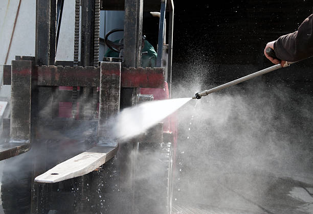 Best Factory Floor Cleaning  in Pewee Valley, KY